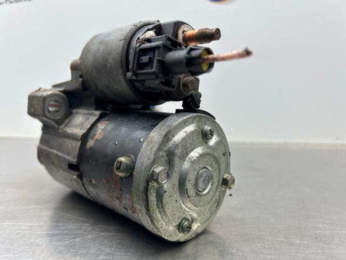 Begagnade Startmotor Peugeot 5008 I (0A/0E) 1.6 VTI 16V Pris € 30,00 Marginaltabell erbjuds av Gebr Opdam B.V.