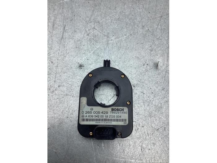 Begagnade Styrvinkelsensor Mercedes Vito (639.6) 2.2 111 CDI 16V Pris € 20,00 Marginaltabell erbjuds av Gebr Opdam B.V.