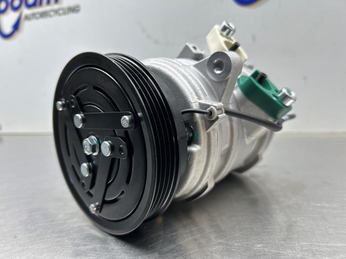 Neuf Pompe clim Kia Picanto Prix € 200,00 Prix TTC proposé par Gebr Opdam B.V.