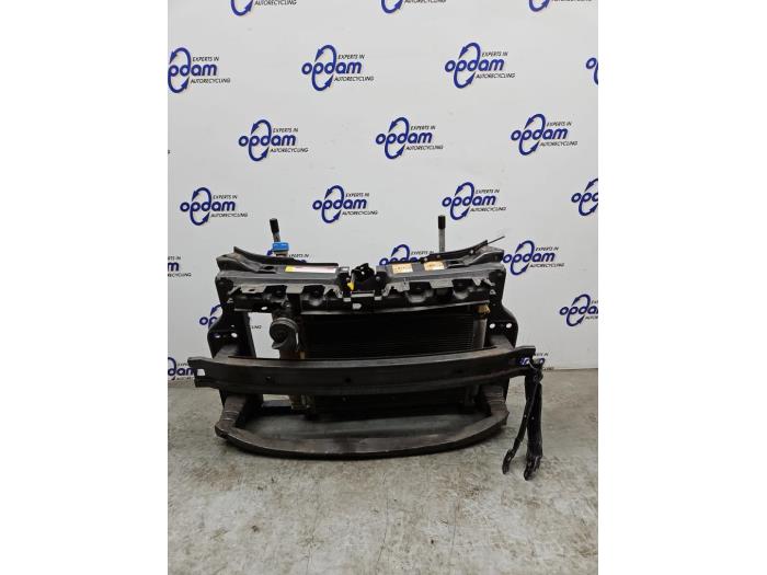 Begagnade Front Ford Ka II 1.2 Pris € 250,00 Marginaltabell erbjuds av Gebr Opdam B.V.