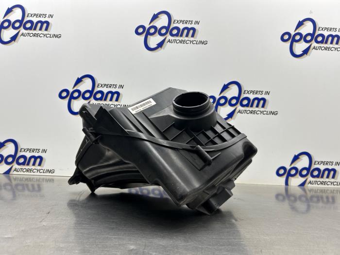 Gebrauchte Luftfiltergehäuse BMW 3 serie Touring (E91) 320i 16V Preis € 60,00 Margenregelung angeboten von Gebr Opdam B.V.