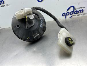 Usagé Servo frein Mazda 5 (CR19) 1.8i 16V Prix € 125,00 Règlement à la marge proposé par Gebr Opdam B.V.