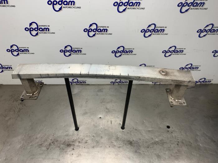 Främre stötfångarram från en Peugeot Expert (G9) 1.6 HDi 90 2007