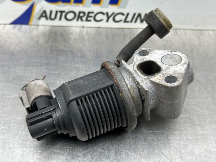 Gebrauchte AGR Ventil Volkswagen Polo IV (9N1/2/3) 1.4 16V Preis € 30,00 Margenregelung angeboten von Gebr Opdam B.V.
