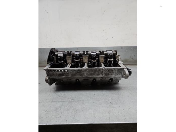 Begagnade Topplock Volkswagen Caddy III (2KA,2KH,2CA,2CH) 2.0 SDI Pris € 400,00 Marginaltabell erbjuds av Gebr Opdam B.V.
