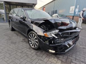 Usados Eje de transmisión derecha delante Volvo V70 (BW) 1.6 T4 16V Precio € 175,00 Norma de margen ofrecido por Gebr Opdam B.V.
