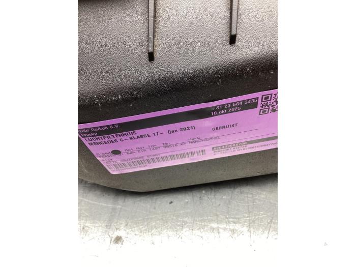 Begagnade Luftfilterhus Mercedes C (W205) C-180 1.5 EQ Boost Pris € 75,00 Marginaltabell erbjuds av Gebr Opdam B.V.