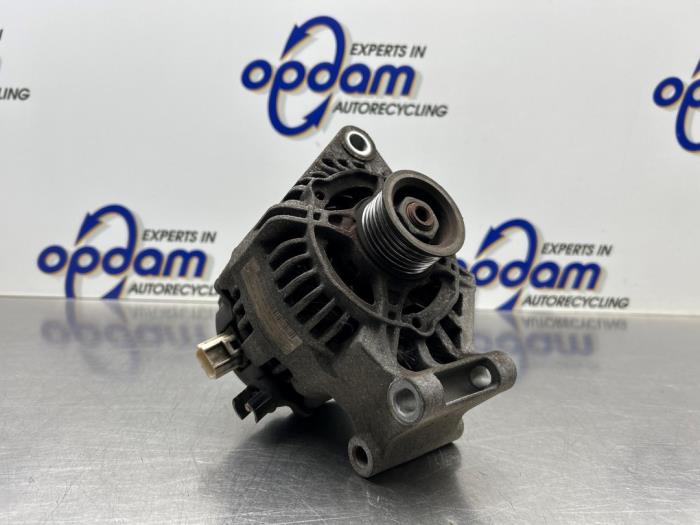 Begagnade Dynamo Ford Focus 1 Wagon 1.6 16V Pris € 50,00 Marginaltabell erbjuds av Gebr Opdam B.V.