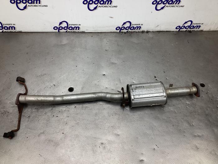 Gebrauchte Auspuff Mitteldämpfer Mazda 323 (BF) 1.3i Preis auf Anfrage angeboten von Gebr Opdam B.V.