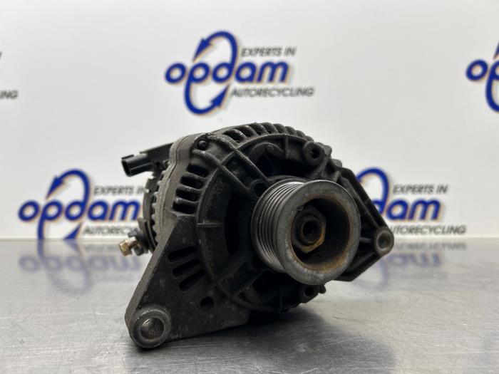 Used Dynamo Nissan Micra (K11) 1.0 L,LX 16V Price € 40,00 Margin scheme offered by Gebr Opdam B.V.