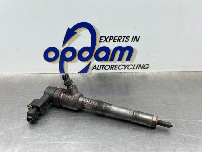 Usagé Injecteurs Fiat Doblo Cargo (263) 1.3 MJ 16V Euro 4 Prix € 75,00 Règlement à la marge proposé par Gebr Opdam B.V.
