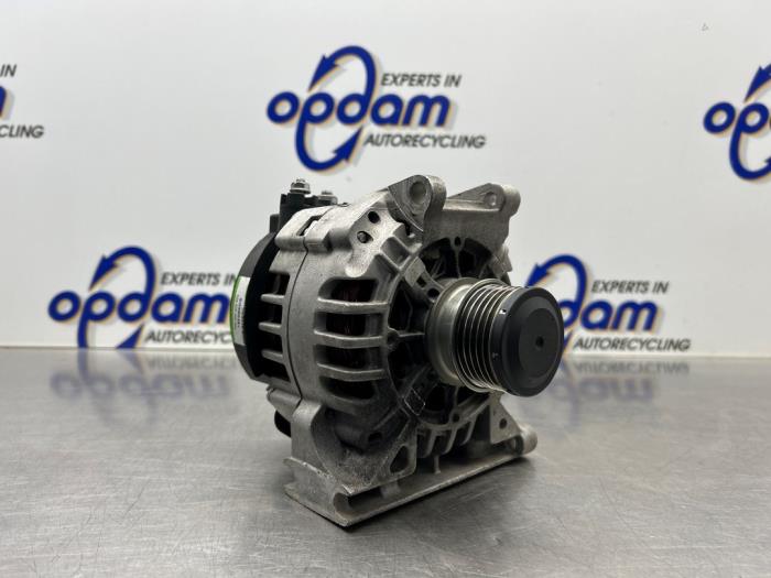 Used Dynamo Mercedes A (W168) 1.9 A-190 Price € 75,00 Margin scheme offered by Gebr Opdam B.V.