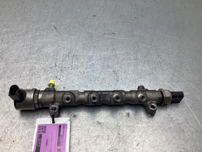 Usagé Système d'injection Volkswagen Golf VII (AUA) 1.6 TDI BMT 16V Prix € 125,00 Règlement à la marge proposé par Gebr Opdam B.V.