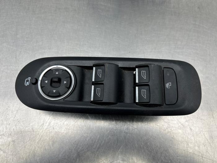 Usados Interruptor de ventanilla eléctrica Ford Mondeo IV 1.6 EcoBoost 16V Precio € 65,00 Norma de margen ofrecido por Gebr Opdam B.V.