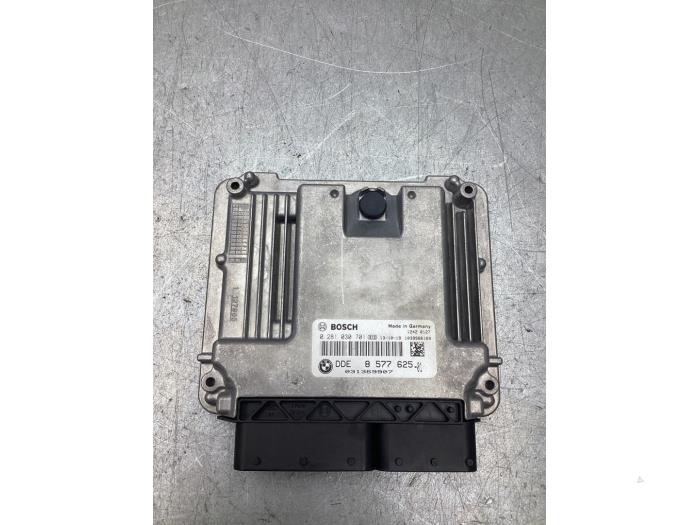 Used Engine management computer BMW 1 serie (F20) 116d 1.6 16V Efficient Dynamics Price € 150,00 Margin scheme offered by Gebr Opdam B.V.
