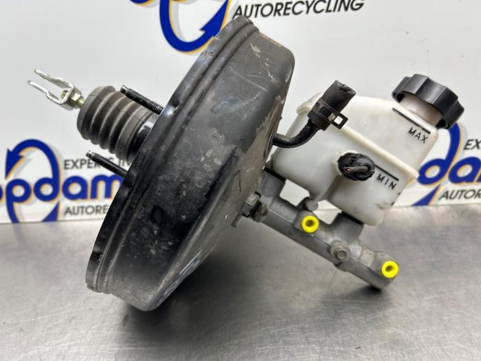 Usagé Servo frein Hyundai i30 (FD) 1.6 CVVT 16V Prix € 75,00 Règlement à la marge proposé par Gebr Opdam B.V.