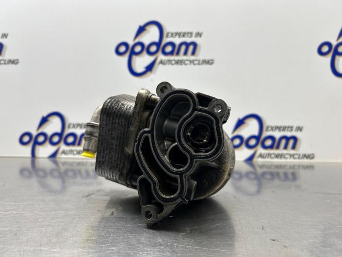 Gebrauchte Ölfiltergehäuse BMW 3 serie Touring (E91) 320i 16V Preis € 35,00 Margenregelung angeboten von Gebr Opdam B.V.