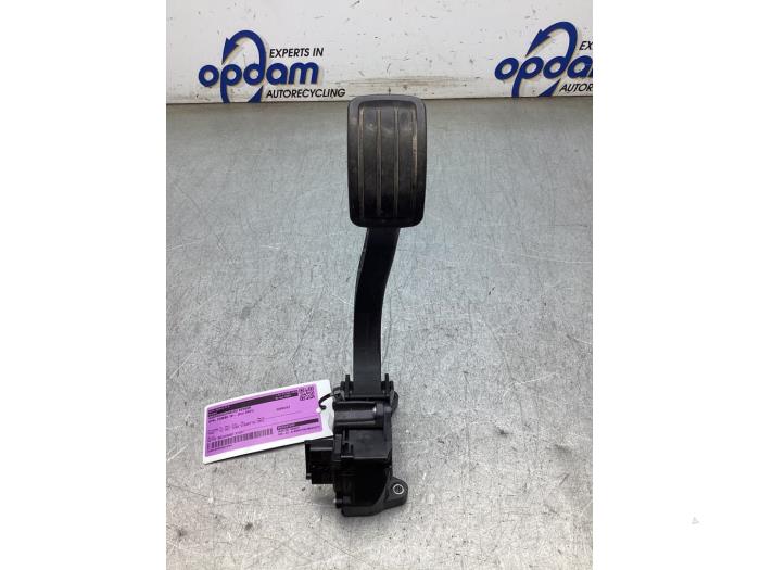 Begagnade Gaspedalsensor Opel Combo Cargo 1.5 CDTI 130 Pris € 35,00 Marginaltabell erbjuds av Gebr Opdam B.V.