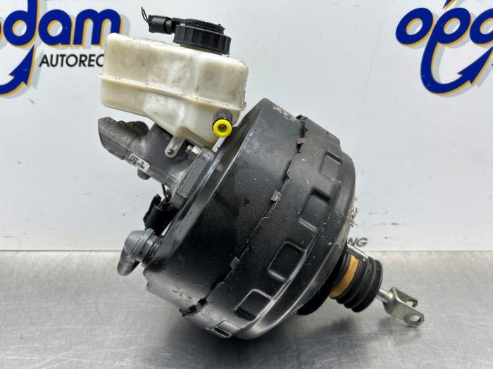 Usagé Servo frein BMW 1 serie (E87/87N) 118i 16V Prix € 100,00 Règlement à la marge proposé par Gebr Opdam B.V.