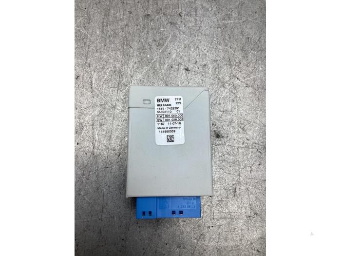 Używane Modul paliwowy ADM BMW 3 serie (F30) 330e Cena € 20,00 Procedura marży oferowane przez Gebr Opdam B.V.