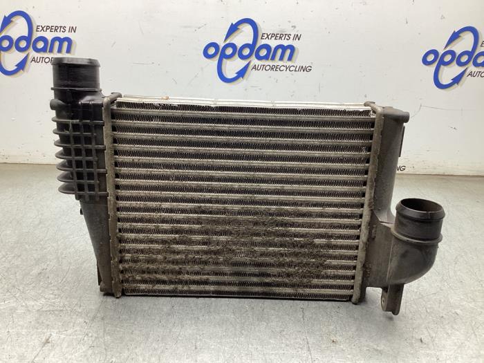 Usagé Intercooler Peugeot Expert (V1/VA/VB/VE/VF/VT/VY) 2.0 Blue HDi 120 16V Prix € 100,00 Règlement à la marge proposé par Gebr Opdam B.V.