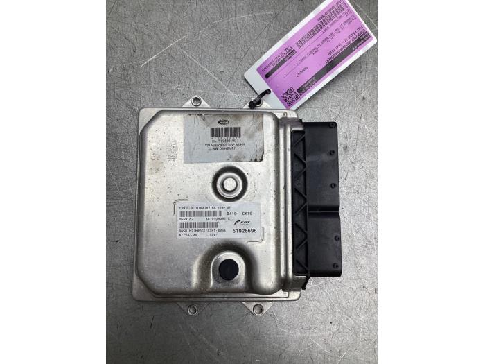 Used Engine management computer Fiat Panda (312) 0.9 TwinAir 65 Price € 200,00 Margin scheme offered by Gebr Opdam B.V.