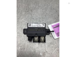 MERCEDES E KLASSE W211 Stromverteiler Steuergerät Verteiler Batterie A2115402745 EUR 109,00