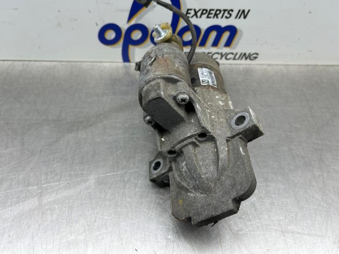 Begagnade Startmotor Mazda 5 (CWA9) 2.0i 16V Pris € 50,00 Marginaltabell erbjuds av Gebr Opdam B.V.
