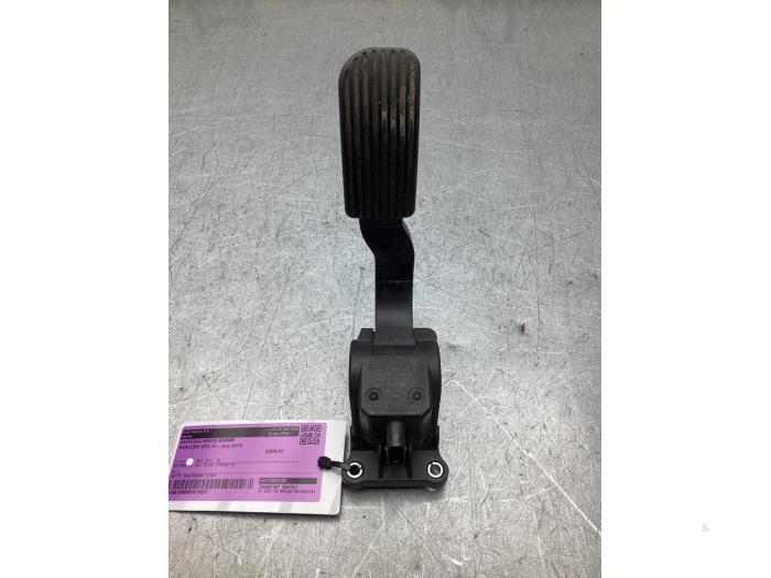 Begagnade Gaspedalsensor Mercedes Vito Mixto (447.7) 2.2 119 CDI 16V BlueTEC Pris € 30,00 Marginaltabell erbjuds av Gebr Opdam B.V.