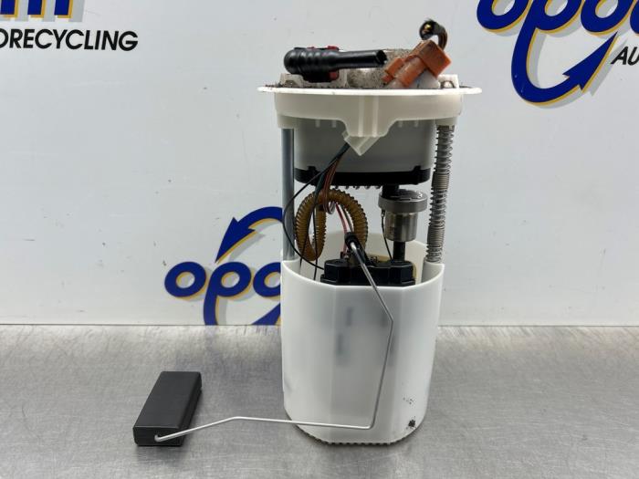 Begagnade Bensinpump Suzuki Swift (ZA/ZC/ZD1/2/3/9) 1.6 Sport VVT 16V Pris € 49,00 Marginaltabell erbjuds av Gebr Opdam B.V.