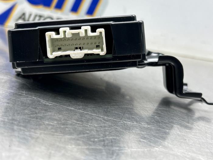 Modul Bluetooth z Mazda 5 (CR19) 1.8i 16V 2009