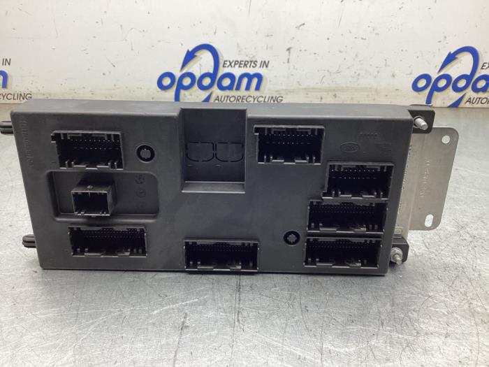 Used Body control computer Landrover Velar Price € 175,00 Margin scheme offered by Gebr Opdam B.V.