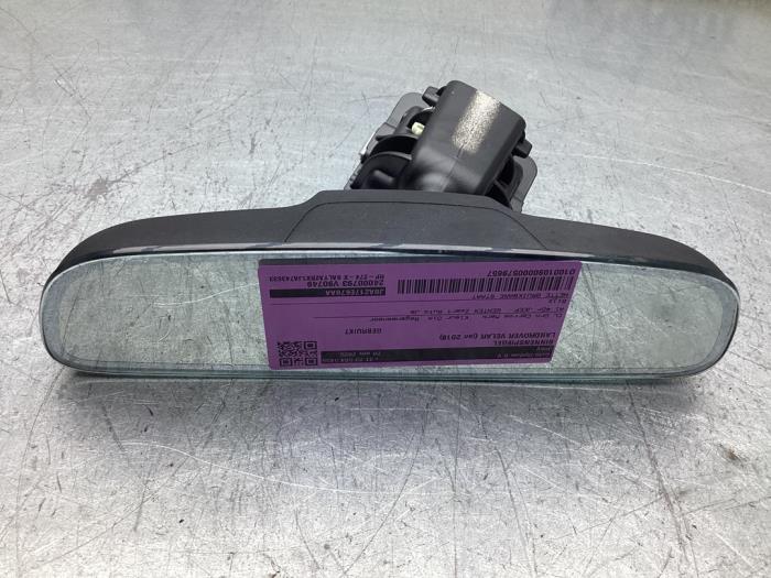 Begagnade Backspegel Landrover Velar Pris € 100,00 Marginaltabell erbjuds av Gebr Opdam B.V.