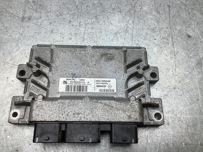 Used Engine management computer Dacia Sandero I (BS) 1.2 16V Price € 150,00 Margin scheme offered by Gebr Opdam B.V.