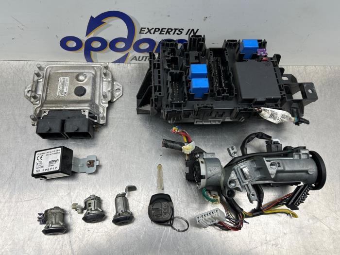 Used Engine management computer Suzuki Alto 1.0 12V Price € 250,00 Margin scheme offered by Gebr Opdam B.V.