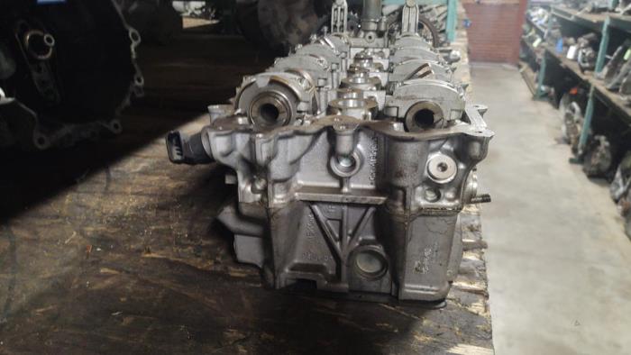 Culasse d'un Porsche Cayenne (9PA) 4.5 S V8 32V 2006