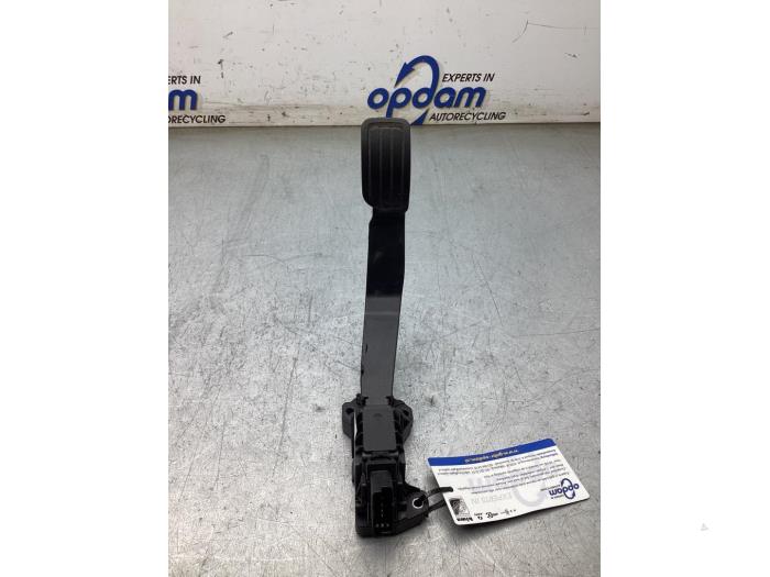Begagnade Gaspedalsensor Peugeot 2008 (UD/UK/UR/US/UX) e-2008 50 kWh Pris € 45,00 Marginaltabell erbjuds av Gebr Opdam B.V.