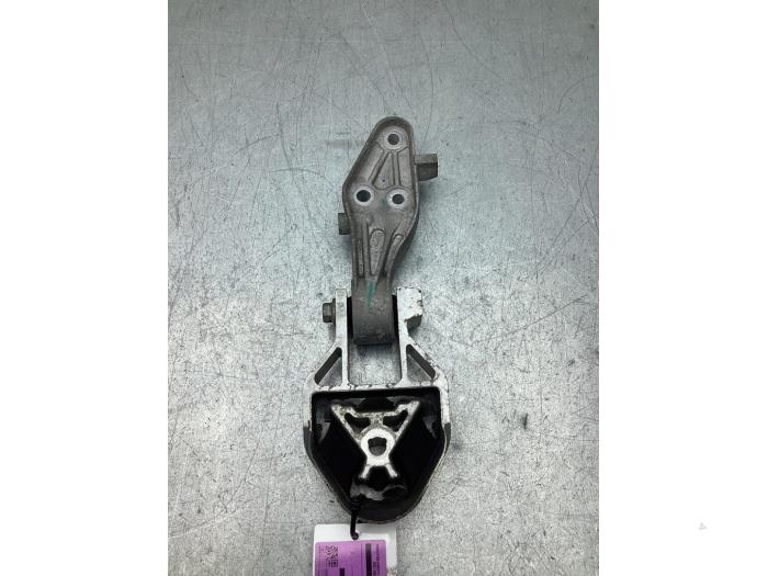 Used Engine mount Volvo XC40 (XZ) 1.5 T5 Plug-in Hybrid 16V Price € 25,00 Margin scheme offered by Gebr Opdam B.V.