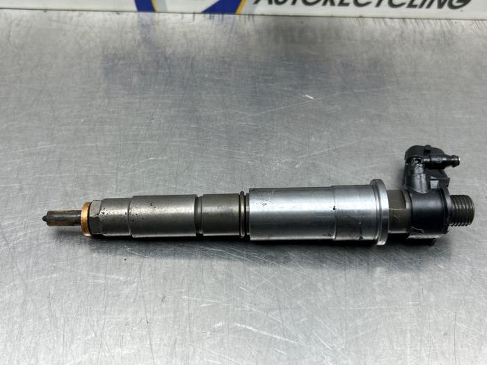 Usagé Injecteurs Renault Espace (JK) 2.0 dCi 16V 150 FAP Prix € 150,00 Règlement à la marge proposé par Gebr Opdam B.V.