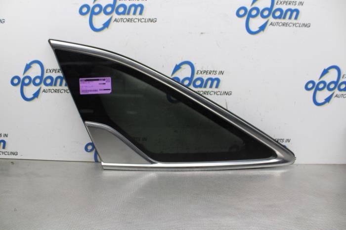 Usados Ventanilla triangular izquierda detrás Kia Sorento IV (MQ4) 1.6 T-GDi Hybrid 16V 2WD Precio € 75,00 Norma de margen ofrecido por Gebr Opdam B.V.