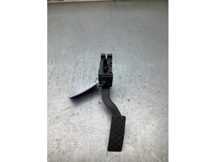 Begagnade Gaspedalsensor Seat Ibiza V (KJB) 1.5 TSI Evo 16V Pris € 35,00 Marginaltabell erbjuds av Gebr Opdam B.V.