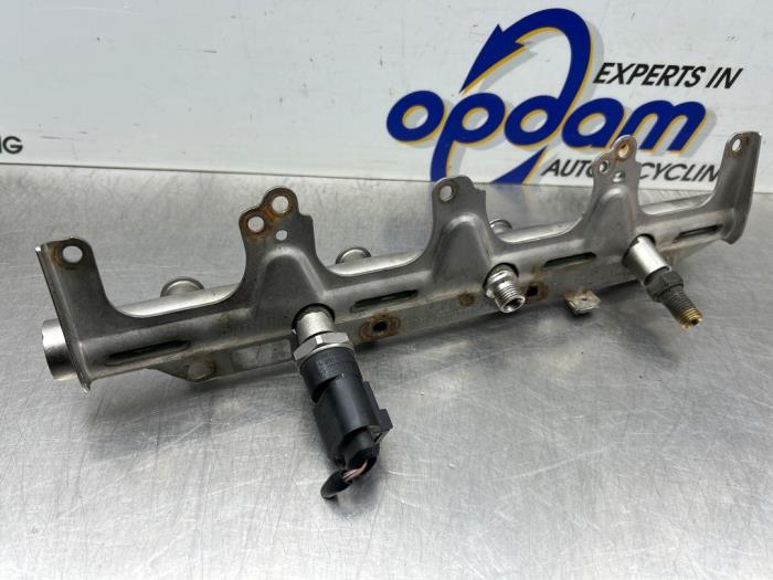 Gebrauchte Kraftstoffverteiler Audi A4 Cabrio (B7) 2.0 TFSI 20V Preis € 75,00 Margenregelung angeboten von Gebr Opdam B.V.