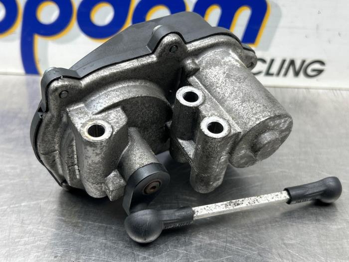 Begagnade Vortexventilmotor Audi A4 Cabrio (B7) 2.0 TFSI 20V Pris € 50,00 Marginaltabell erbjuds av Gebr Opdam B.V.
