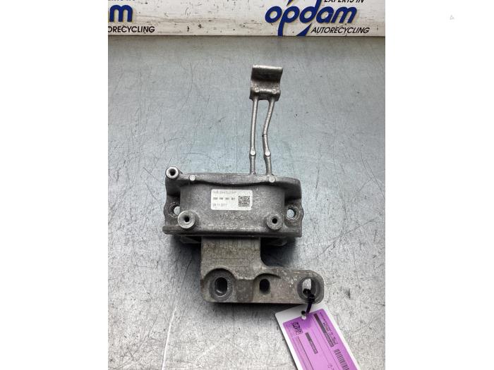Used Engine mount Seat Ibiza V (KJB) 1.5 TSI Evo 16V Price € 35,00 Margin scheme offered by Gebr Opdam B.V.
