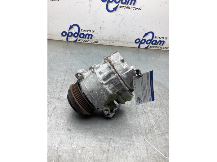 Usagé Pompe clim Ford Transit Connect (PJ2) 1.6 TDCi 16V 75 Prix € 200,00 Règlement à la marge proposé par Gebr Opdam B.V.