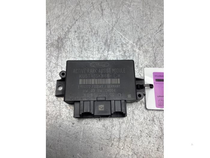 Usados Módulo PDC Ford Focus 4 Wagon 1.0 Ti-VCT EcoBoost 12V 125 Precio € 50,00 Norma de margen ofrecido por Gebr Opdam B.V.