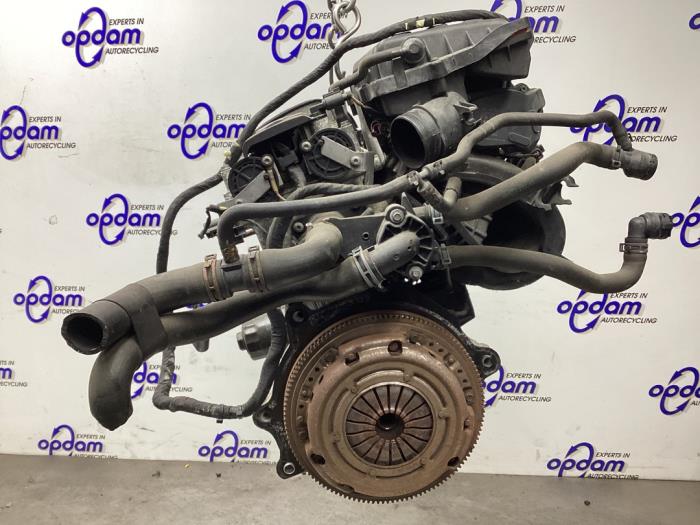 Motor van een Volkswagen Golf VI (5K1) 1.4 16V 2012