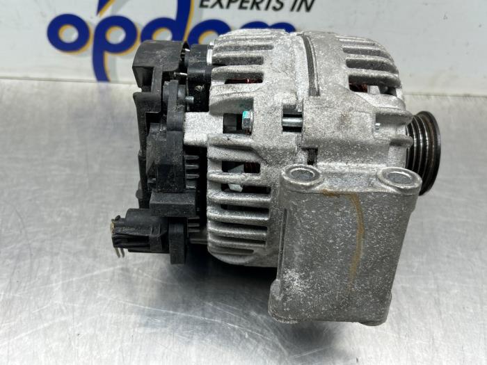 Używane Pradnica BMW Mini (R50/53) 1.6 16V Cooper Cena € 50,00 Procedura marży oferowane przez Gebr Opdam B.V.