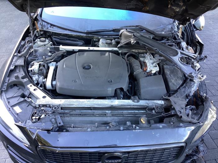 Używane Silnik Volvo S90 II 2.0 T8 Twin Engine 16V AWD Cena € 3.950,00 Procedura marży oferowane przez Gebr Opdam B.V.