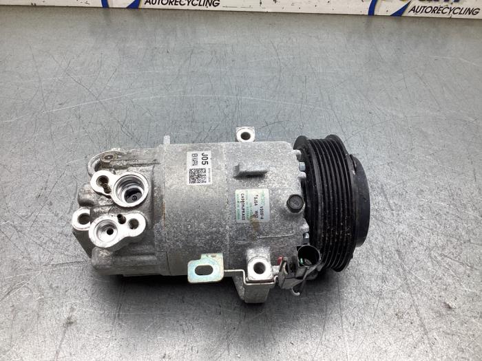 Usagé Pompe clim Kia Picanto (JA) 1.0 DPi 12V Prix € 200,00 Règlement à la marge proposé par Gebr Opdam B.V.
